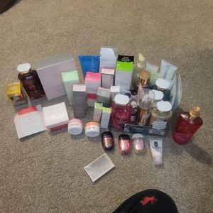 Products the brands are Mary Kay,Bliss, bath & body works and Clinique
